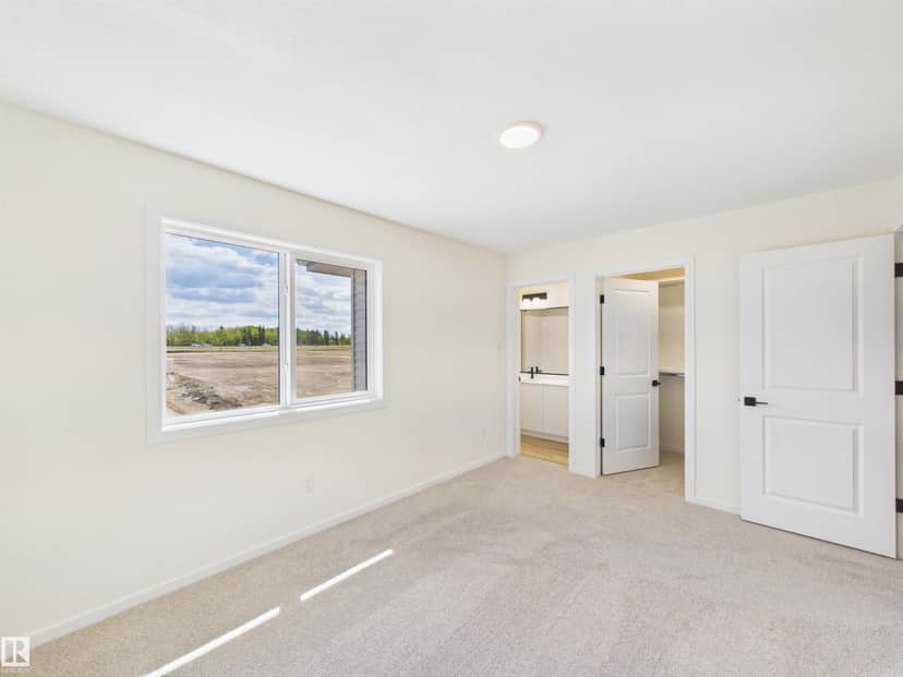 1092 McLeod Av — photo 38 of 40