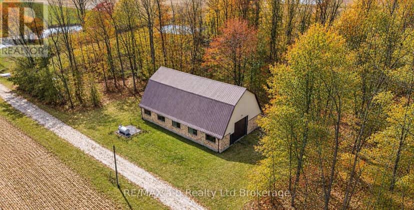 36067 Third Line — photo 7 of 27