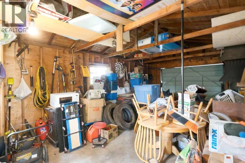 4737 48 Street — photo 31 of 37