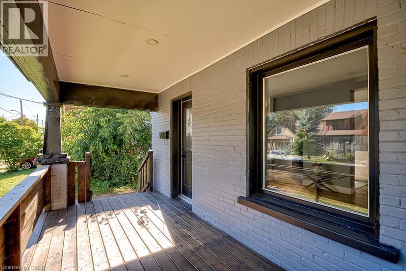 178 KENT Avenue — photo 4 of 33