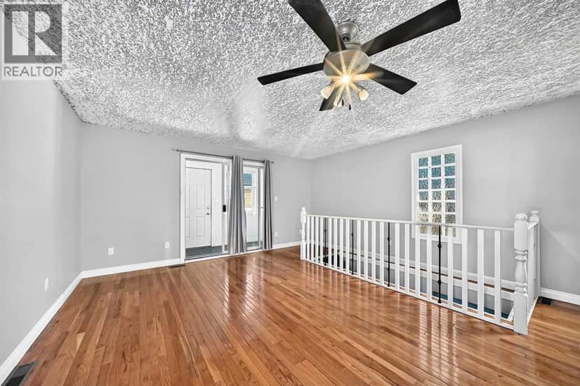 7312 36 Avenue NW — photo 31 of 40