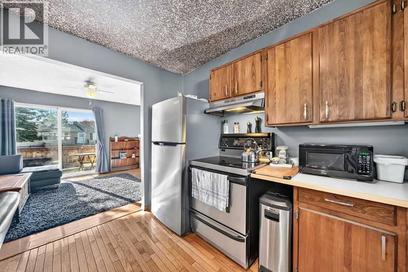 7312 36 Avenue NW, Calgary, photo 7