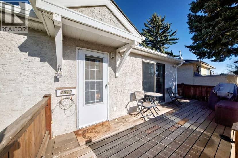 7312 36 Avenue NW, Calgary, photo 3
