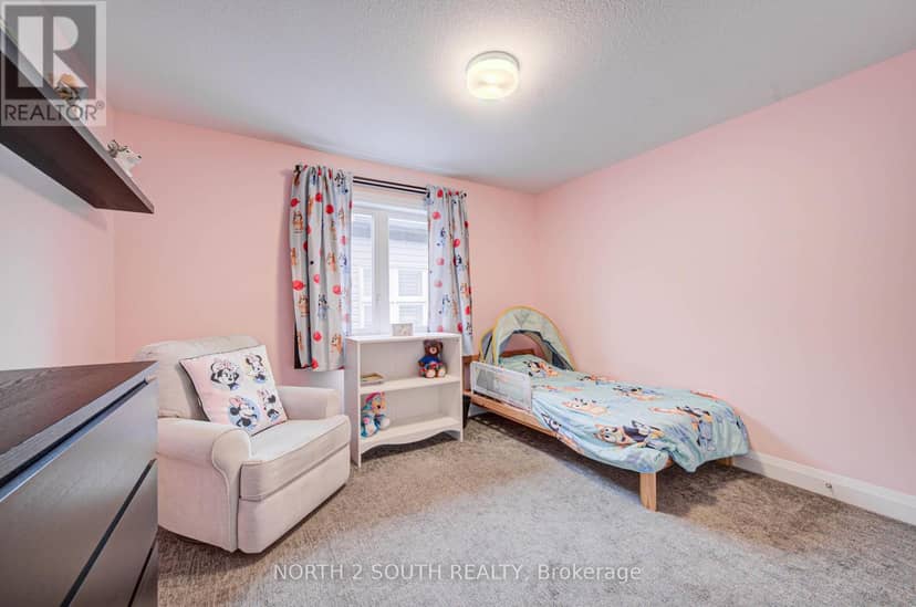 11 Oldham Avenue — photo 19 of 40