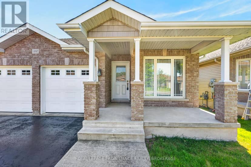 1097 Crossfield Avenue, Kingston, photo 2