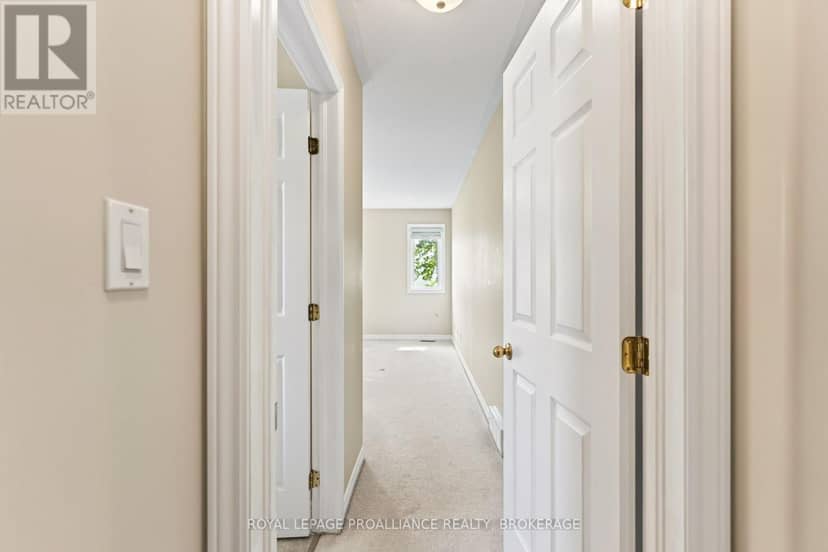 1097 Crossfield Avenue — photo 26 of 40