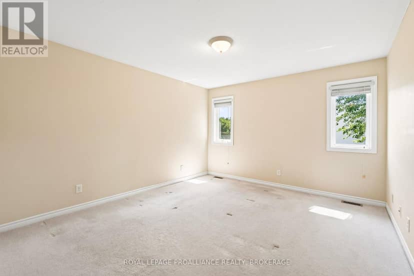 1097 Crossfield Avenue — photo 27 of 40