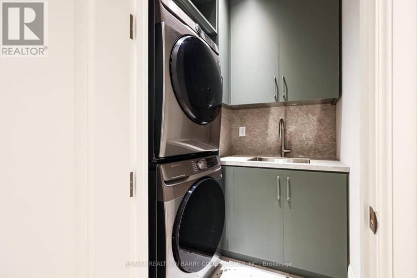 39 Chudleigh Avenue — photo 37 of 40