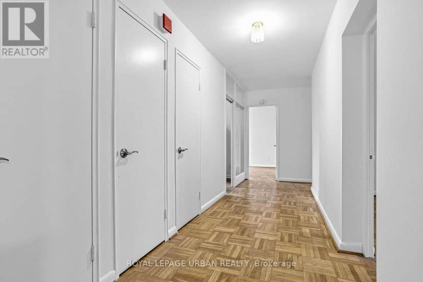 17 - 8 Corinth Gardens — photo 14 of 27