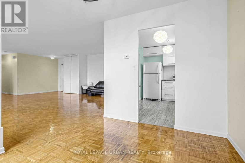 403 - 60 Pavane Linkway, Toronto, photo 2