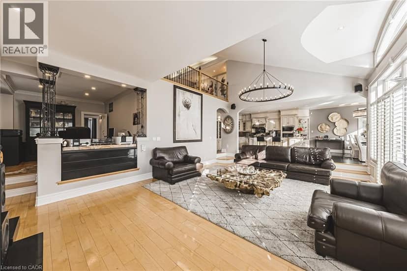 712 HIGHVALLEY Road — photo 18 of 40