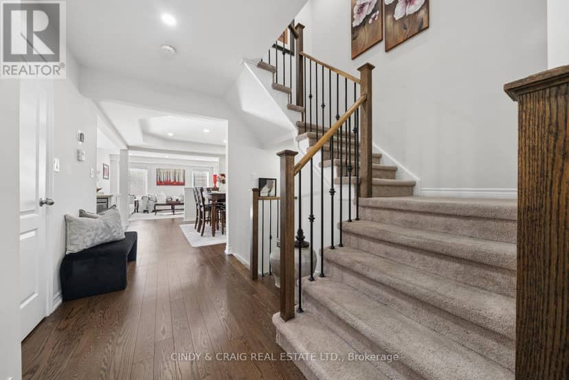 170 Elmer Adams Drive, Clarington, photo 2