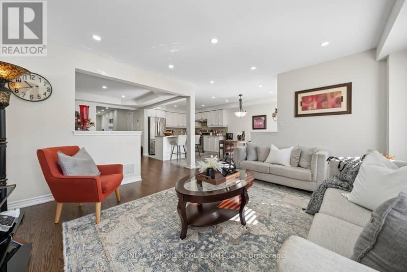 170 Elmer Adams Drive, Clarington, photo 6