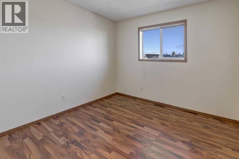 158 Saratoga Close NE — photo 22 of 32