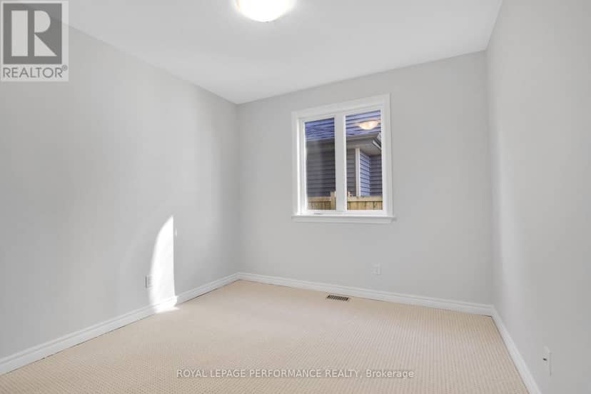 815 Slattery's Field Street — photo 17 of 40