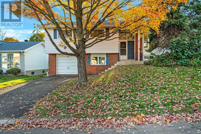 18 Silver Aspen Crescent, Ottawa, photo 3