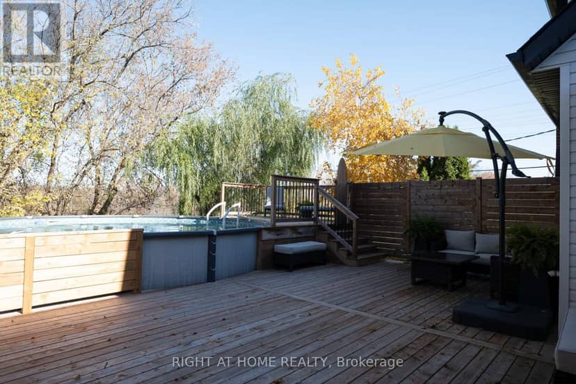 5 Stadaconna Street — photo 23 of 31