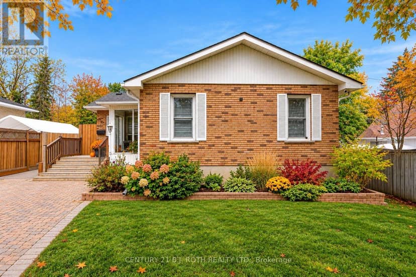 7 Wesley Street, Barrie, photo 2