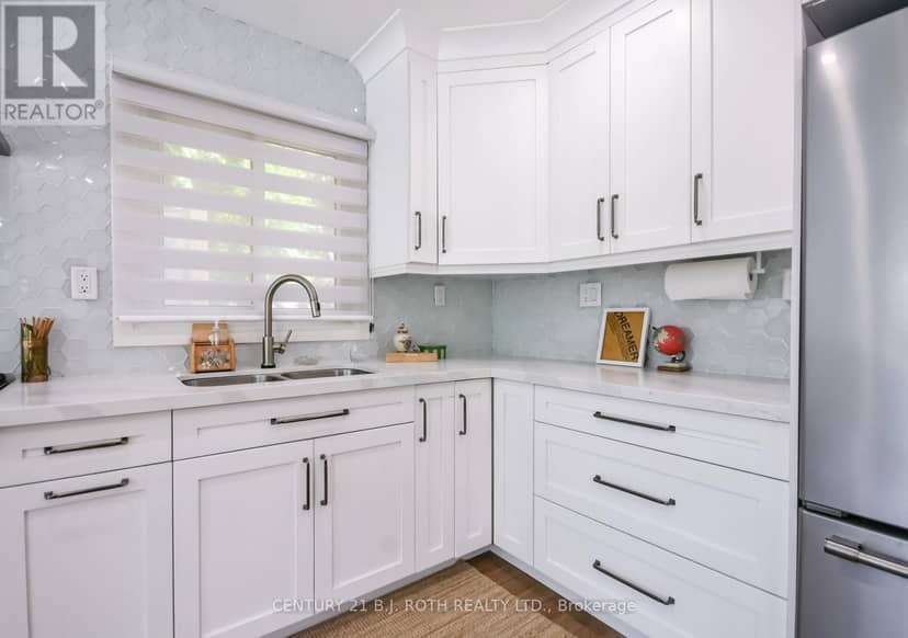 7 Wesley Street — photo 9 of 40