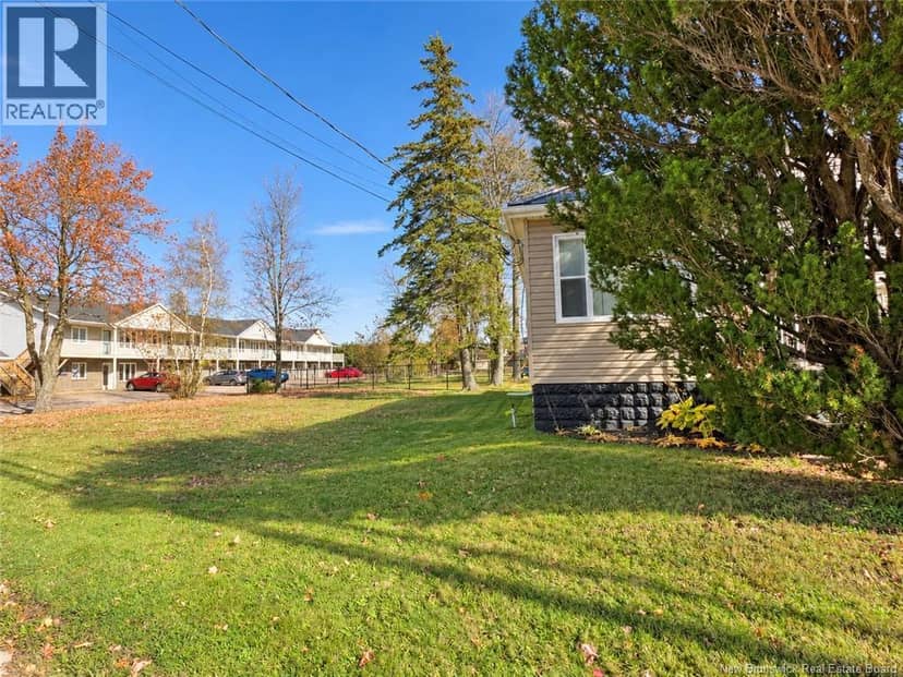 473 Elmwood Drive, Moncton, photo 3