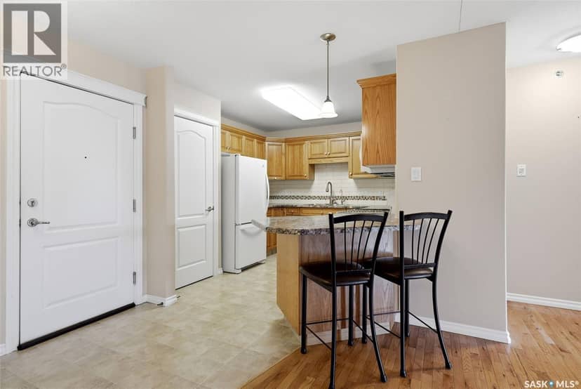 403 2885 Arens Road E — photo 10 of 40
