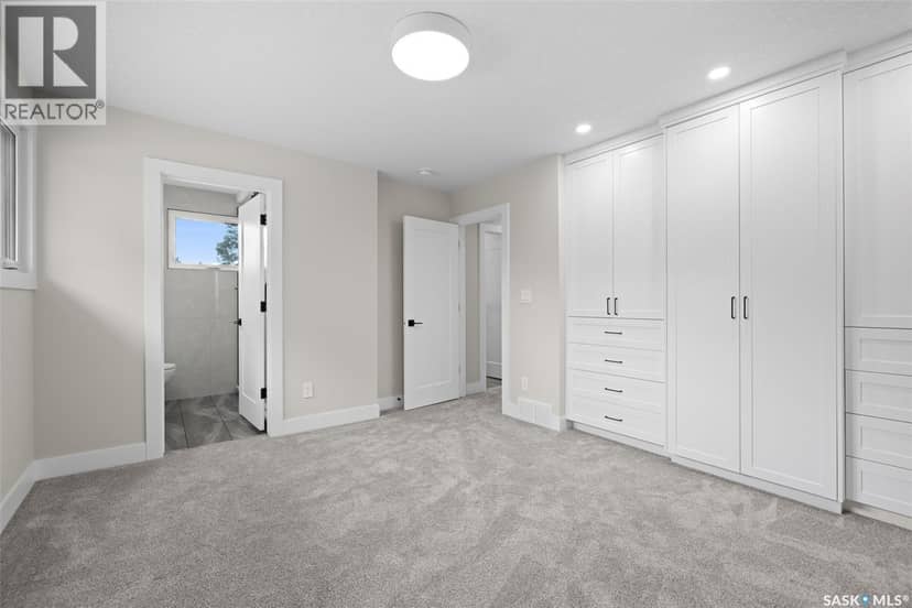 10 Selkirk CRESCENT — photo 35 of 40
