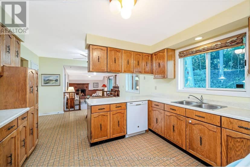 12 Mullen Place — photo 14 of 39
