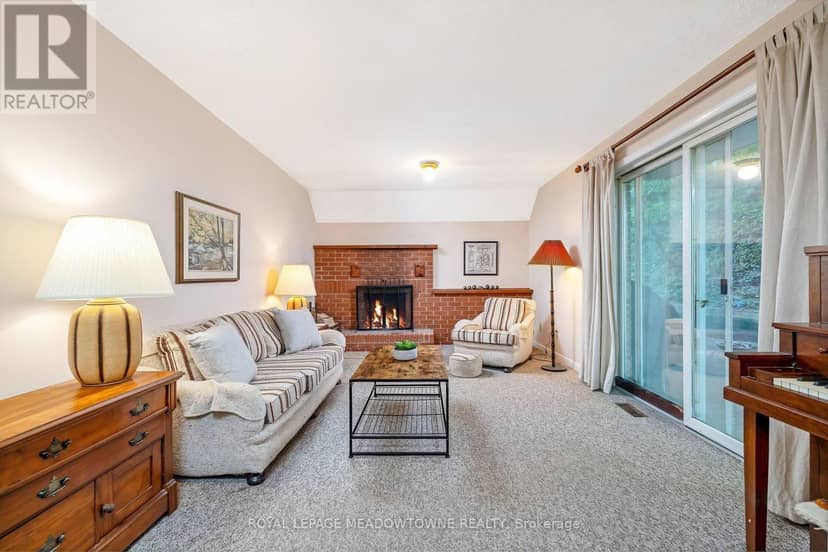 12 Mullen Place — photo 17 of 39