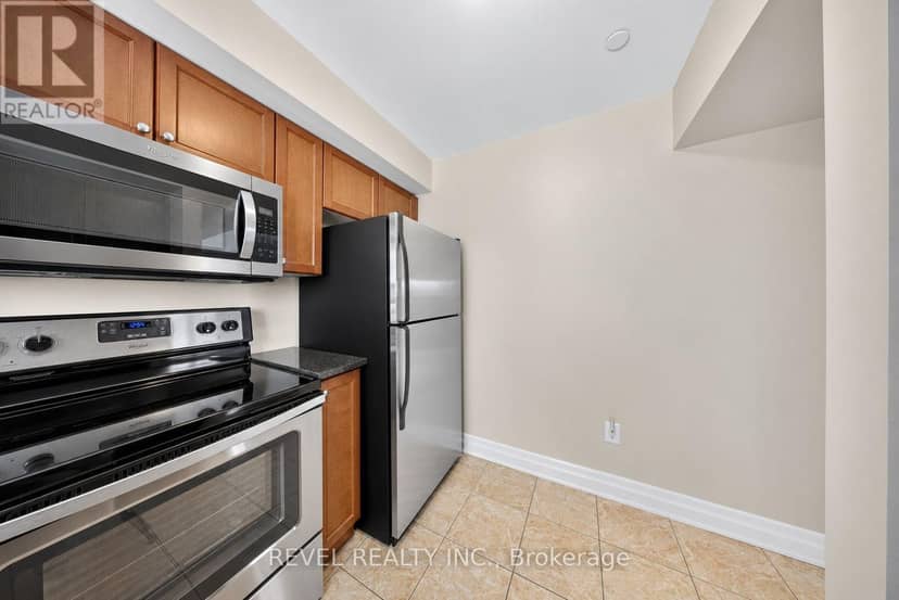 209 - 1045 Nadalin Heights — photo 14 of 36