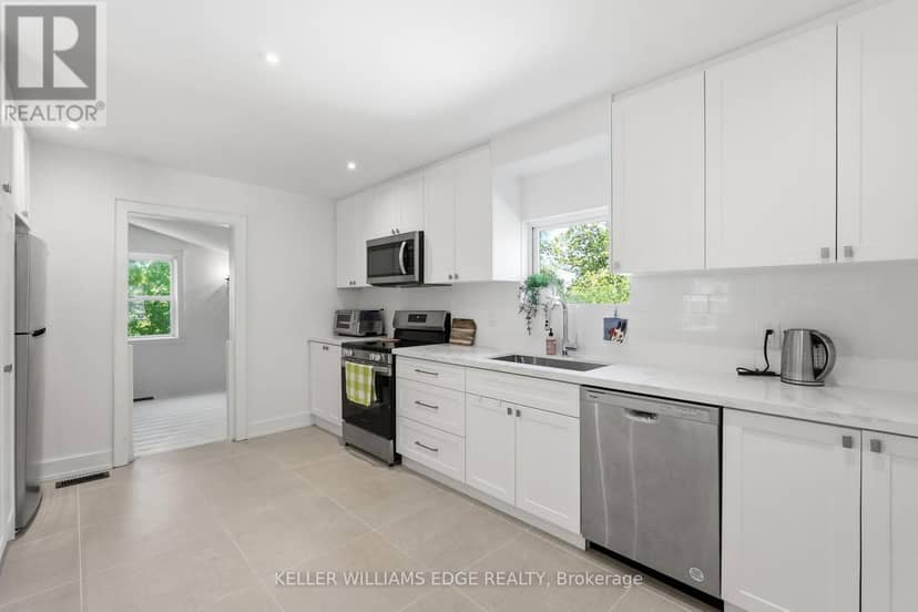 6123 Guelph Line — photo 12 of 40