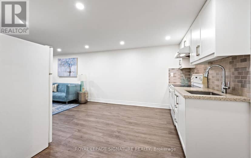 783 Dodsworth Crescent — photo 35 of 40