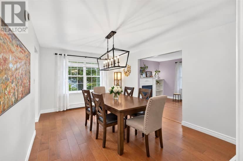 31 Sidmount Avenue — photo 17 of 40