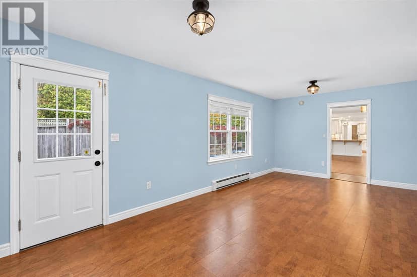 31 Sidmount Avenue — photo 25 of 40