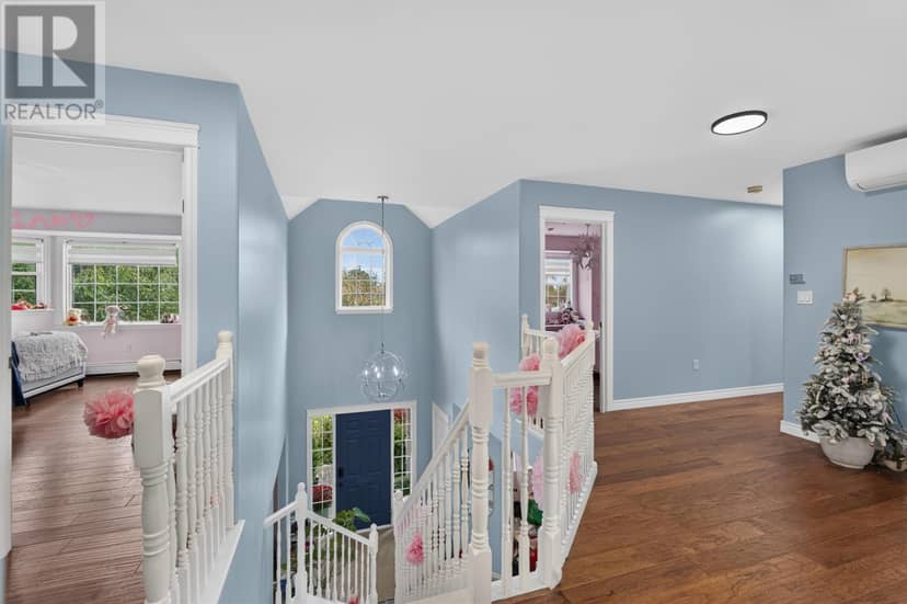 31 Sidmount Avenue — photo 30 of 40