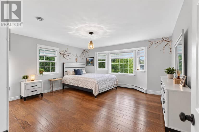 31 Sidmount Avenue — photo 32 of 40