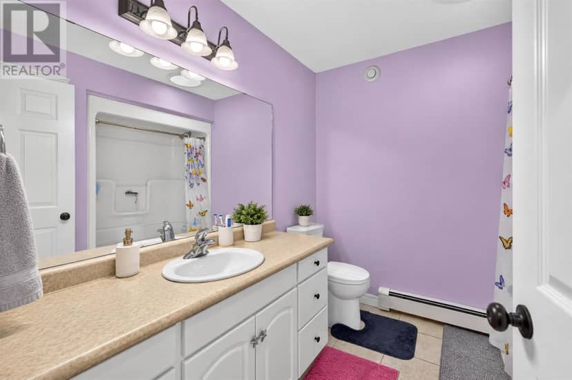 31 Sidmount Avenue — photo 39 of 40
