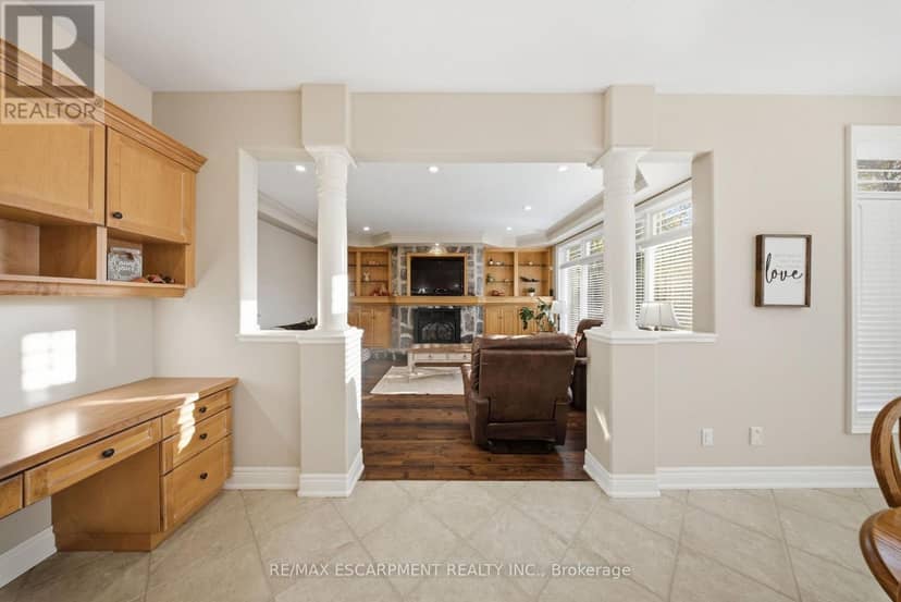 95 Tollgate Drive — photo 19 of 40