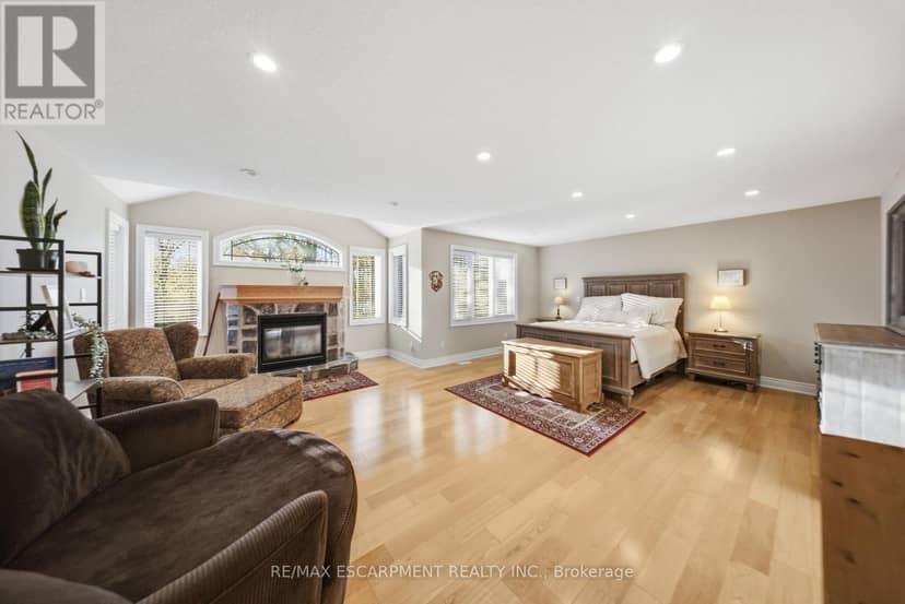 95 Tollgate Drive — photo 21 of 40