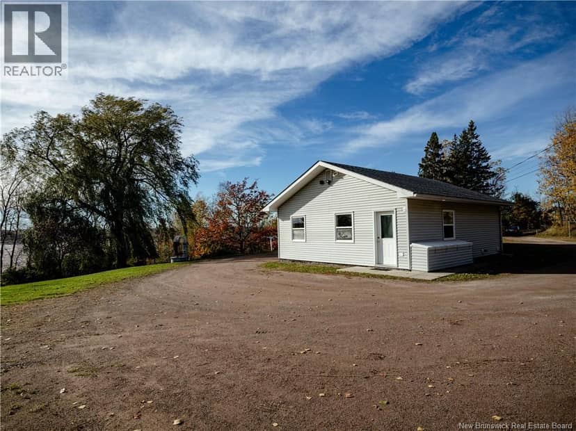 170 Beaumont Road — photo 9 of 34