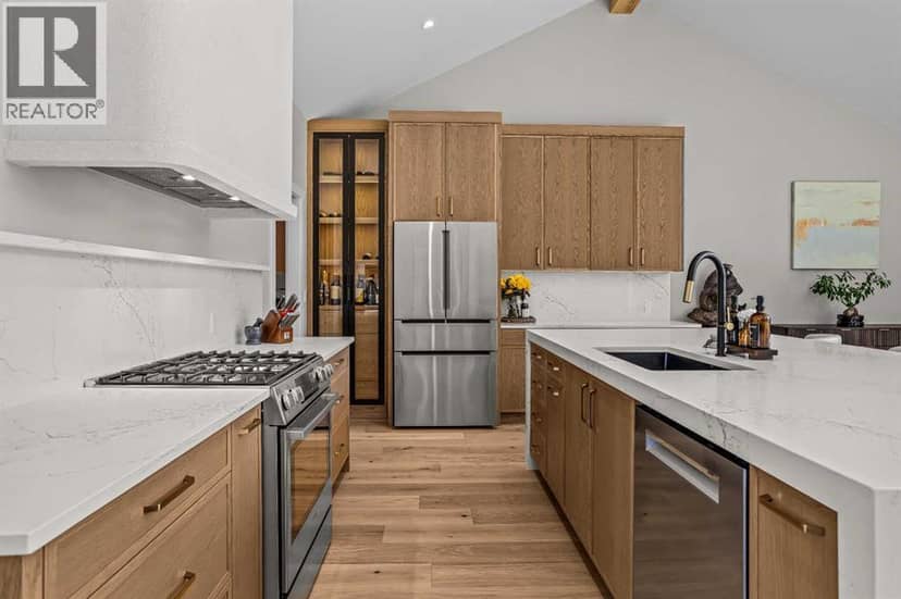 914 15th Street — photo 15 of 40