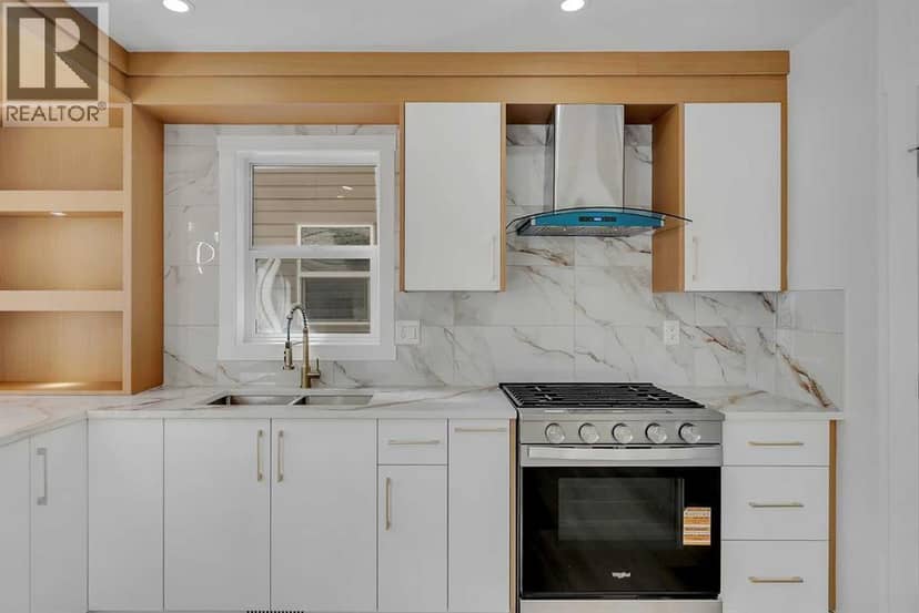 210 Crimson Lane — photo 10 of 40