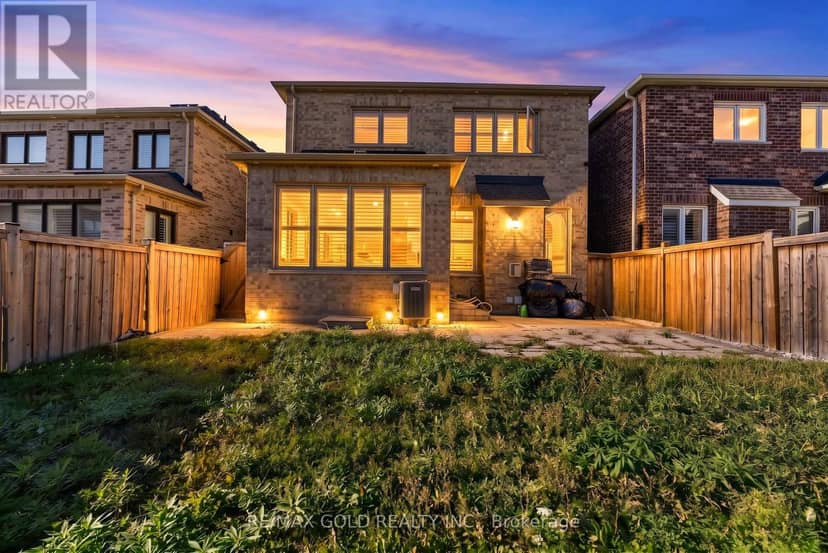 7 Vetch Street, Brampton, photo 2