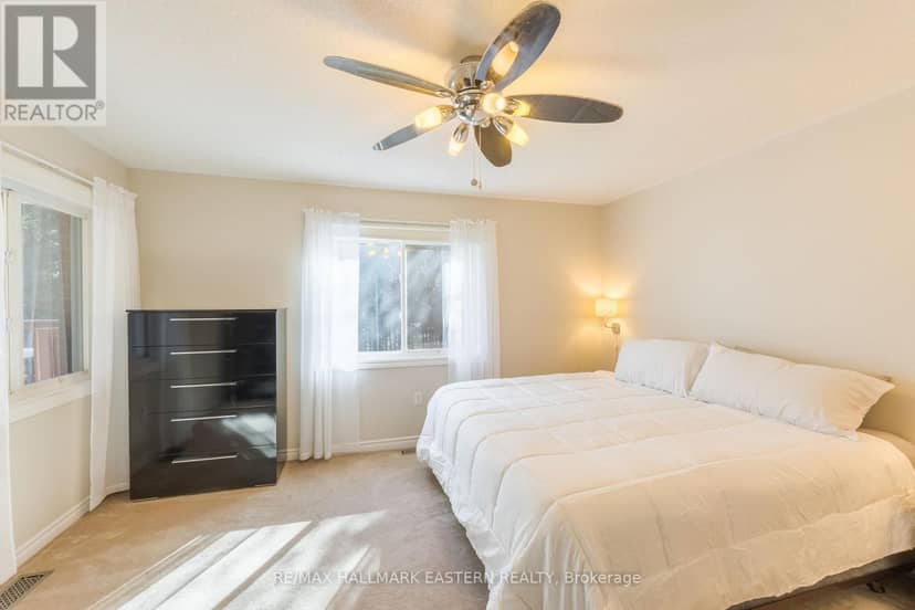 10 Springbank Road — photo 17 of 40