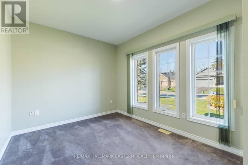10 Springbank Road — photo 27 of 40