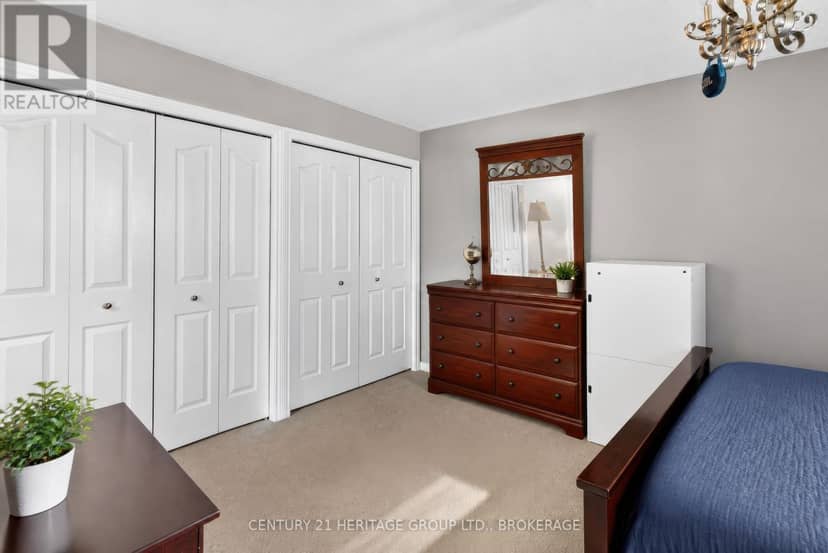 855 Lotus Avenue — photo 19 of 36