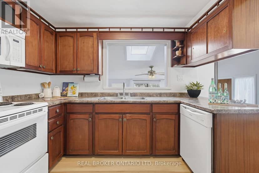908 William Street — photo 16 of 40
