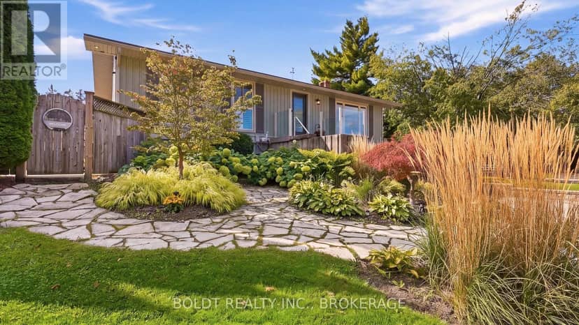 15 The Cedars Street, St. Catharines, photo 3