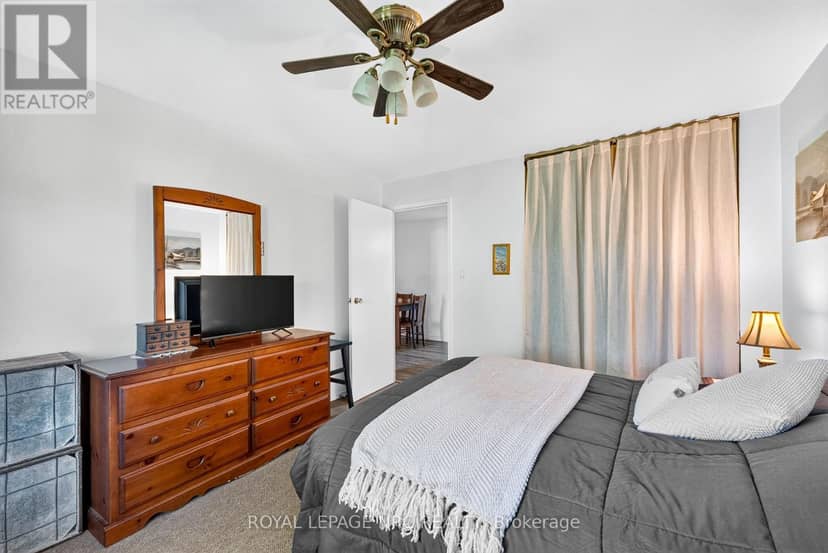 327 - 72 Main Street E — photo 12 of 23