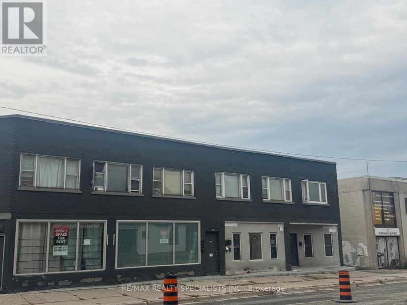 451 Simcoe Street, Oshawa