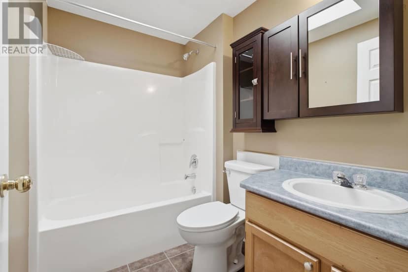 73 Underwood Road — photo 17 of 40